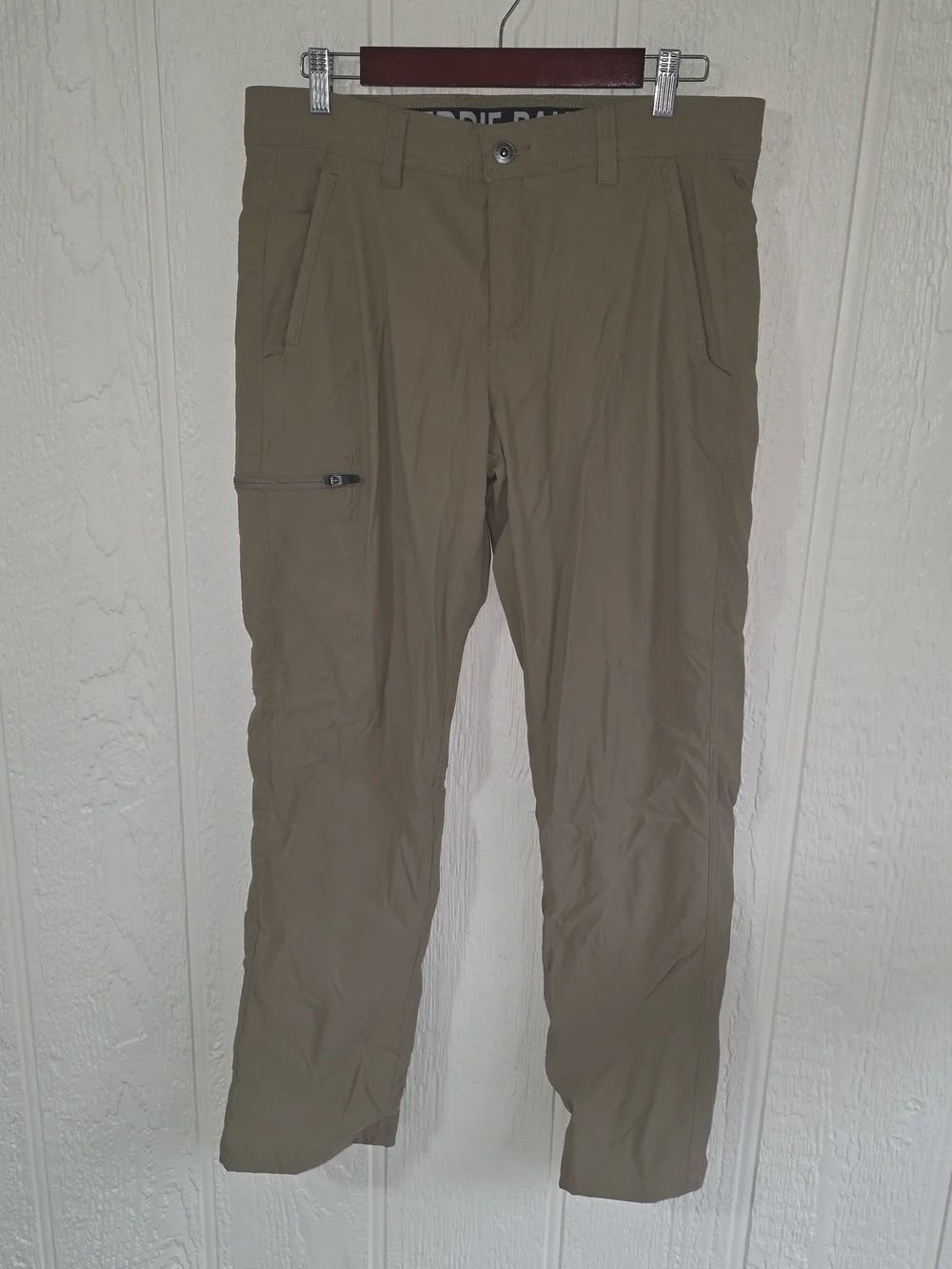 Men' Eddie Bauer Men's Cargo Insulated Fleece Pants in Khaki, Size 32
